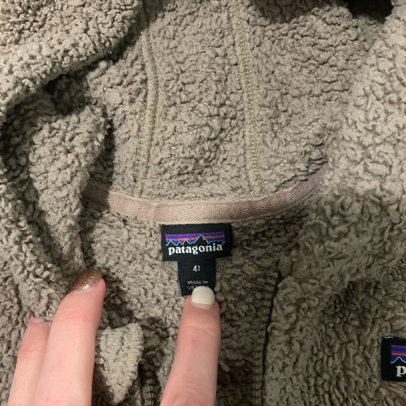 Patagonia Kids Tan Fleece Jacket - Picture 3 of 4